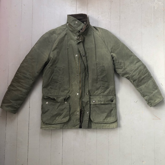 Barbour x Pantone Waxed Jacket Olive Green Large - Picture 2 of 7